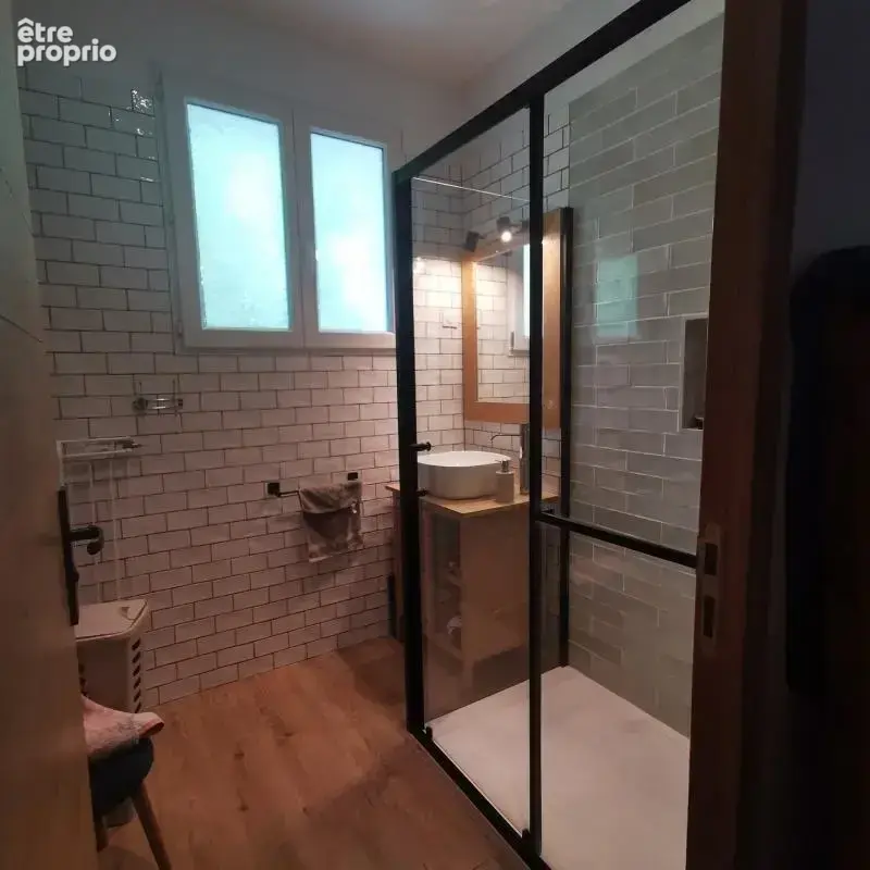 Maison de 132 m² avec jardin - photo 8
