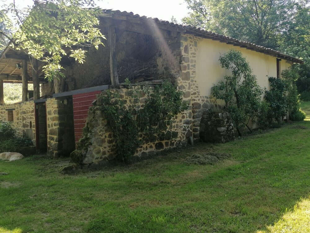 Maison à COURPIERE