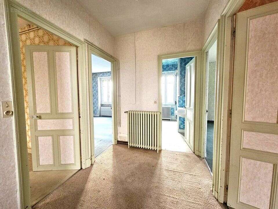 Maison à VILLERS-BOCAGE