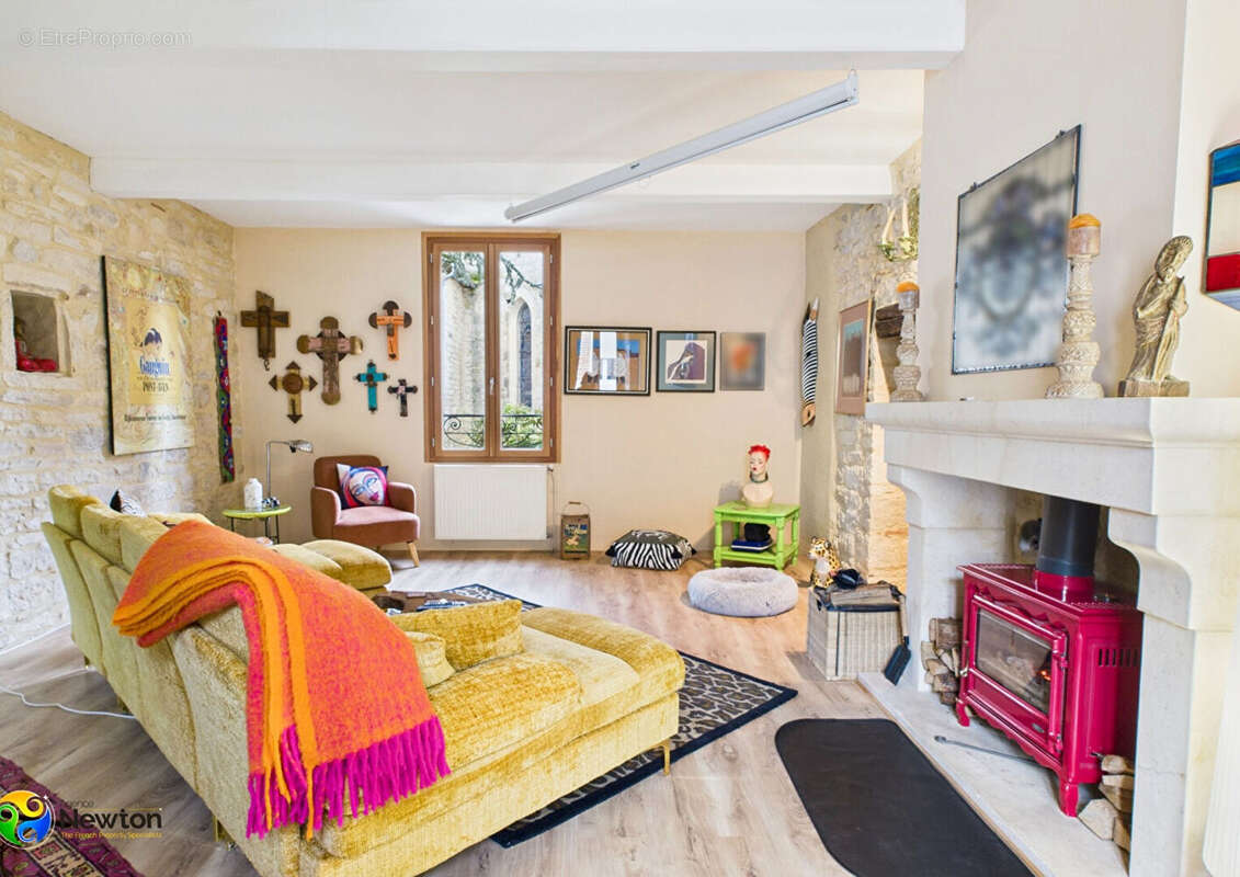 Maison à CASTELFRANC