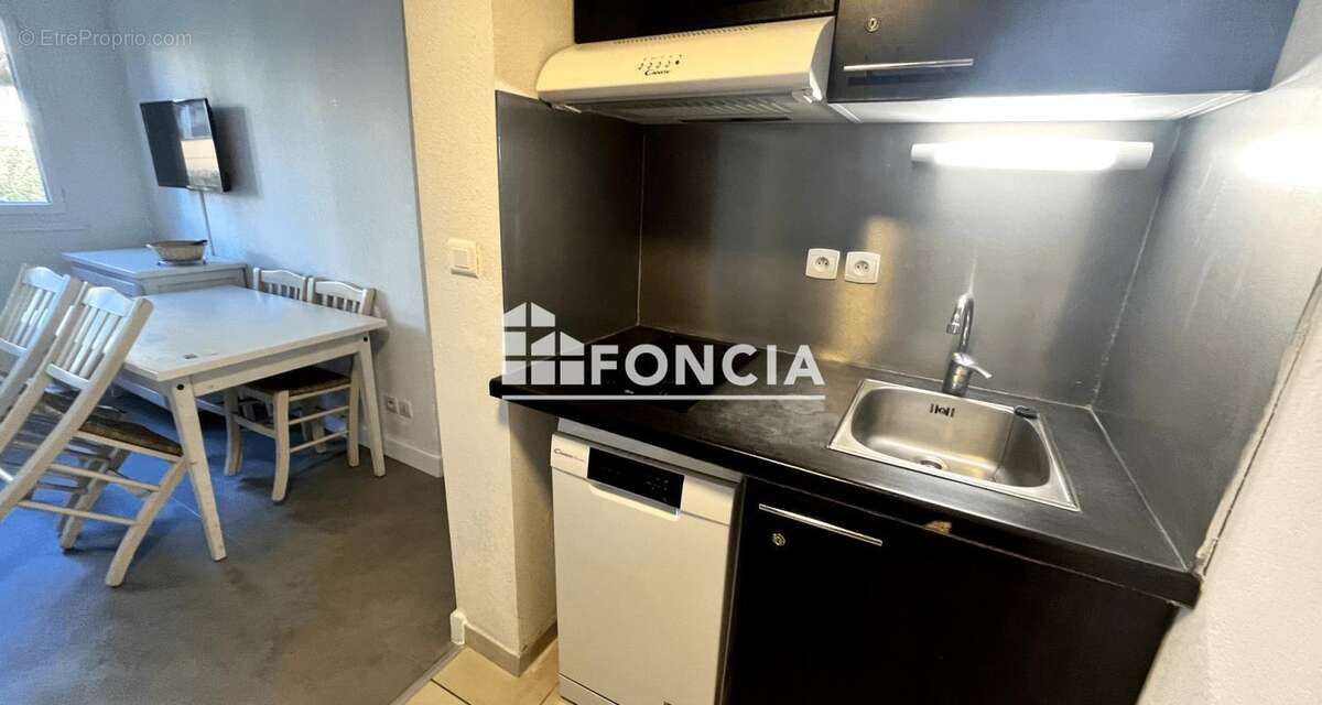 Appartement à LA LONDE-LES-MAURES