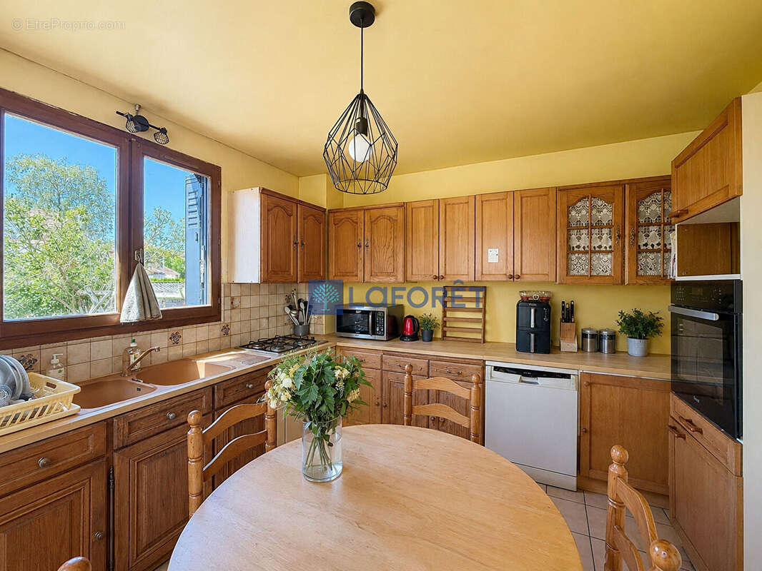 Maison Savigny Sur Orge 7 pièce(s) 120 m2 - photo 4