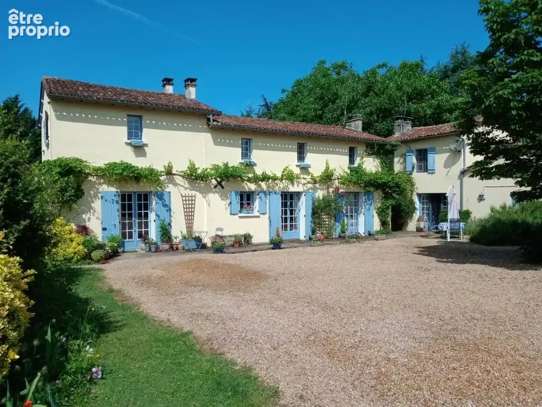 Maison à LA ROCHEFOUCAULD