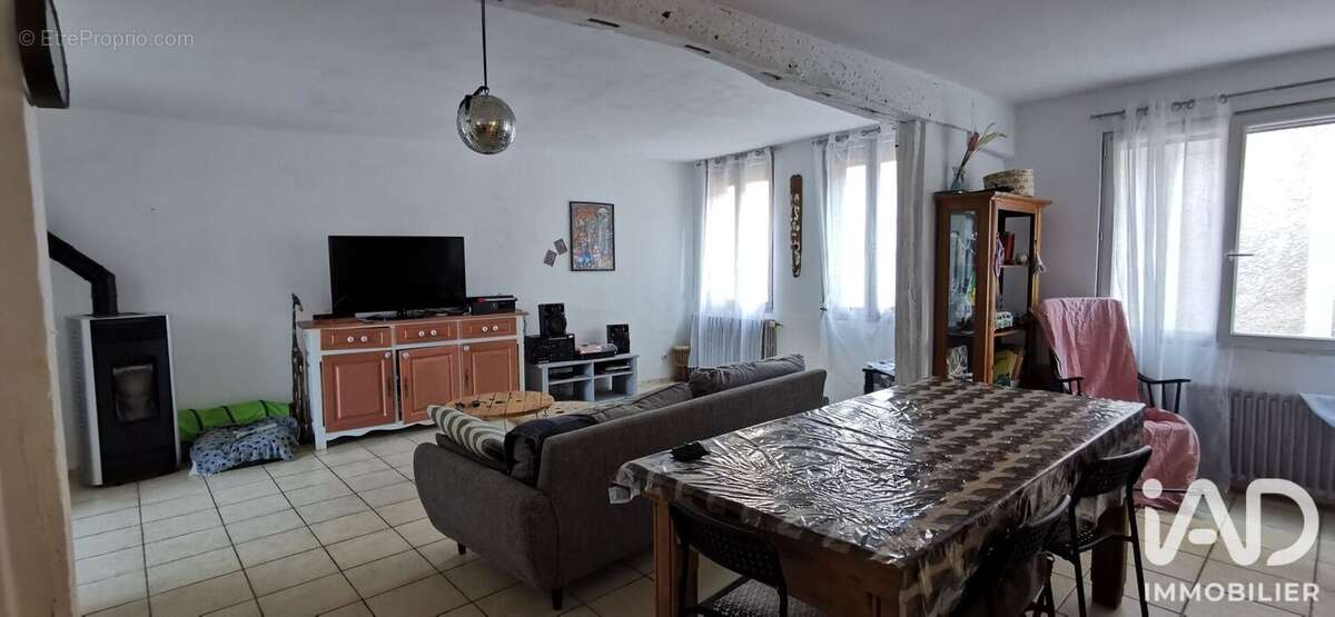 Maison 150 m² à Villeseneux  - photo 2