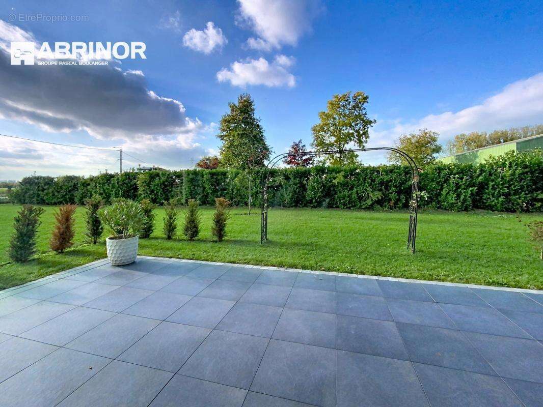 Maison à CAPPELLE-EN-PEVELE