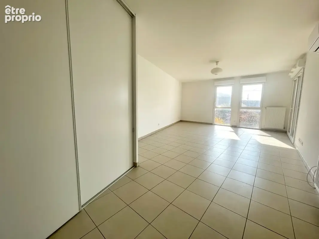 Appartement T3 centre Mions avec terrasse - photo 5