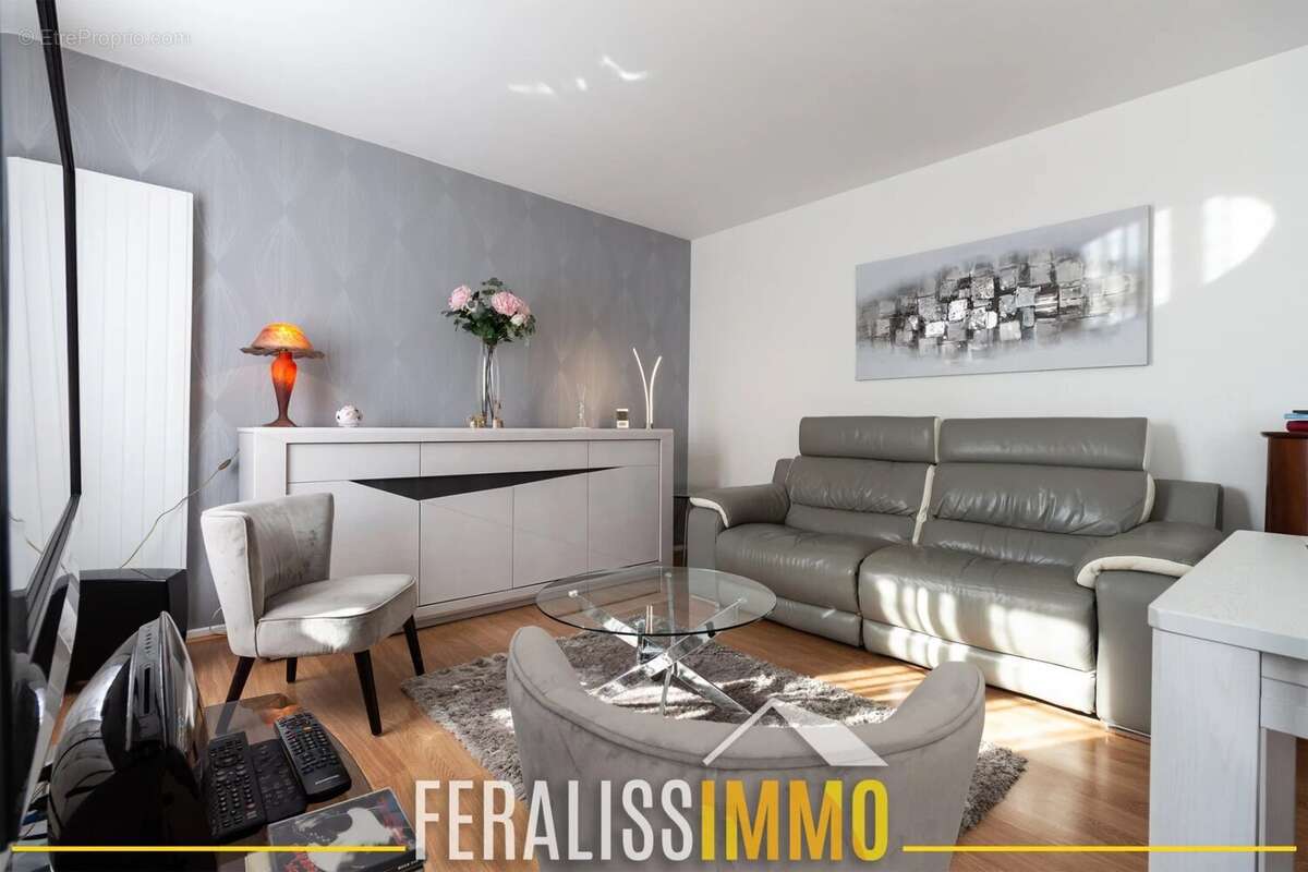 Appartement à COURDIMANCHE