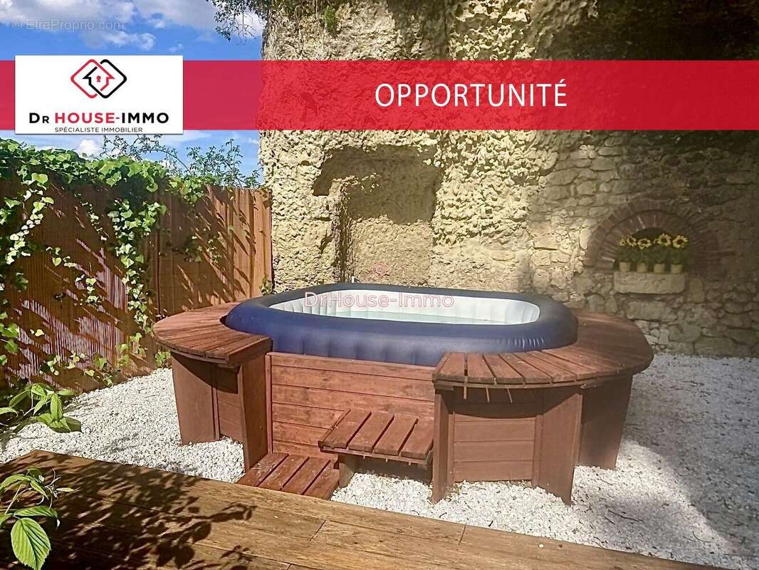 Maison à MONTLOUIS-SUR-LOIRE