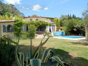 Maison à MOUGINS
