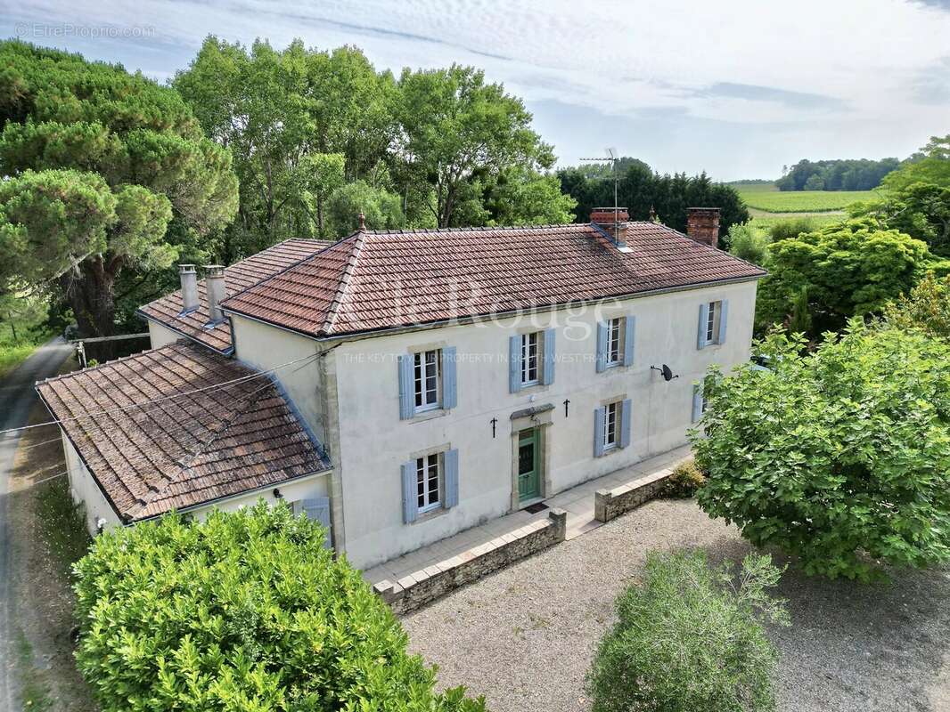 Maison à SAUVETERRE-DE-GUYENNE