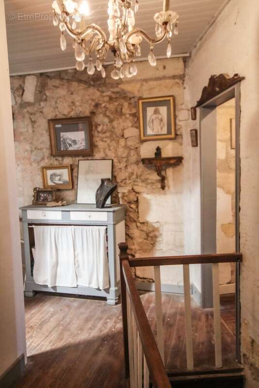 Maison à SAINT-ANDRE-DE-CUBZAC