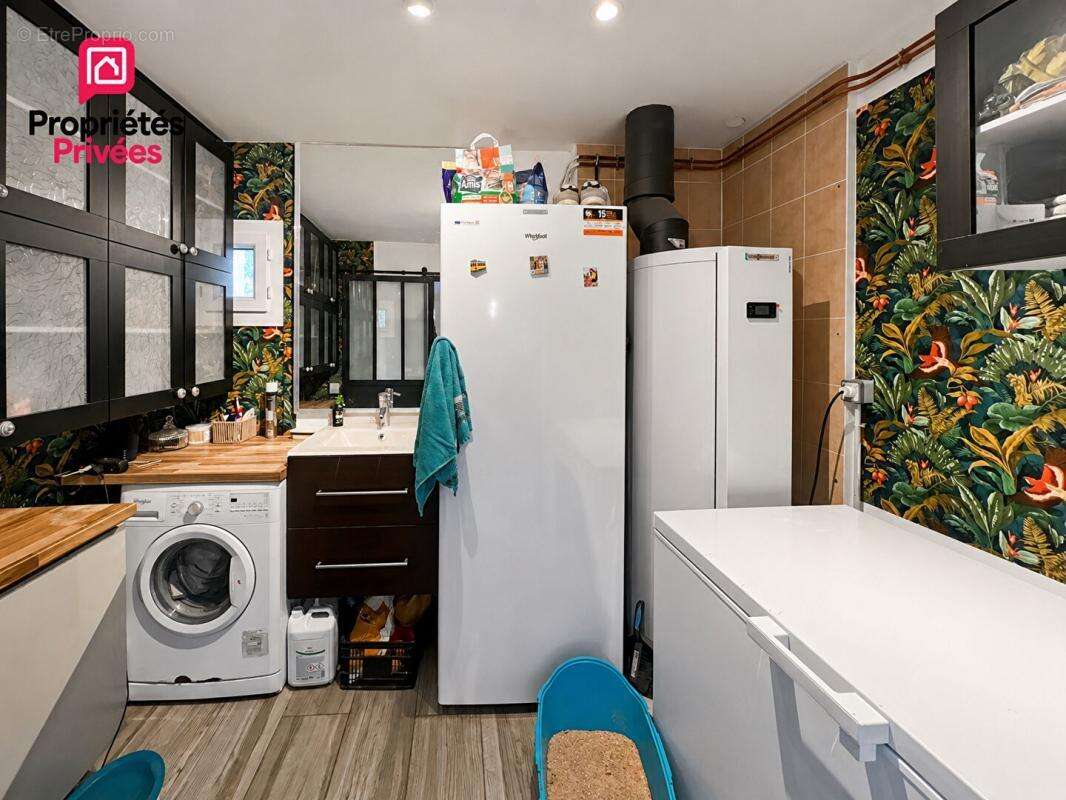 Maison en pierre rénovée de 142 m² sur plus de 7 300 m² - photo 12