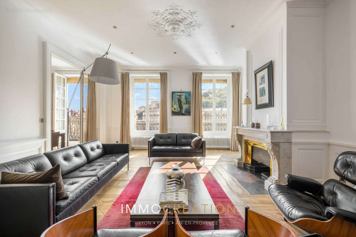 Appartement à LYON-1E