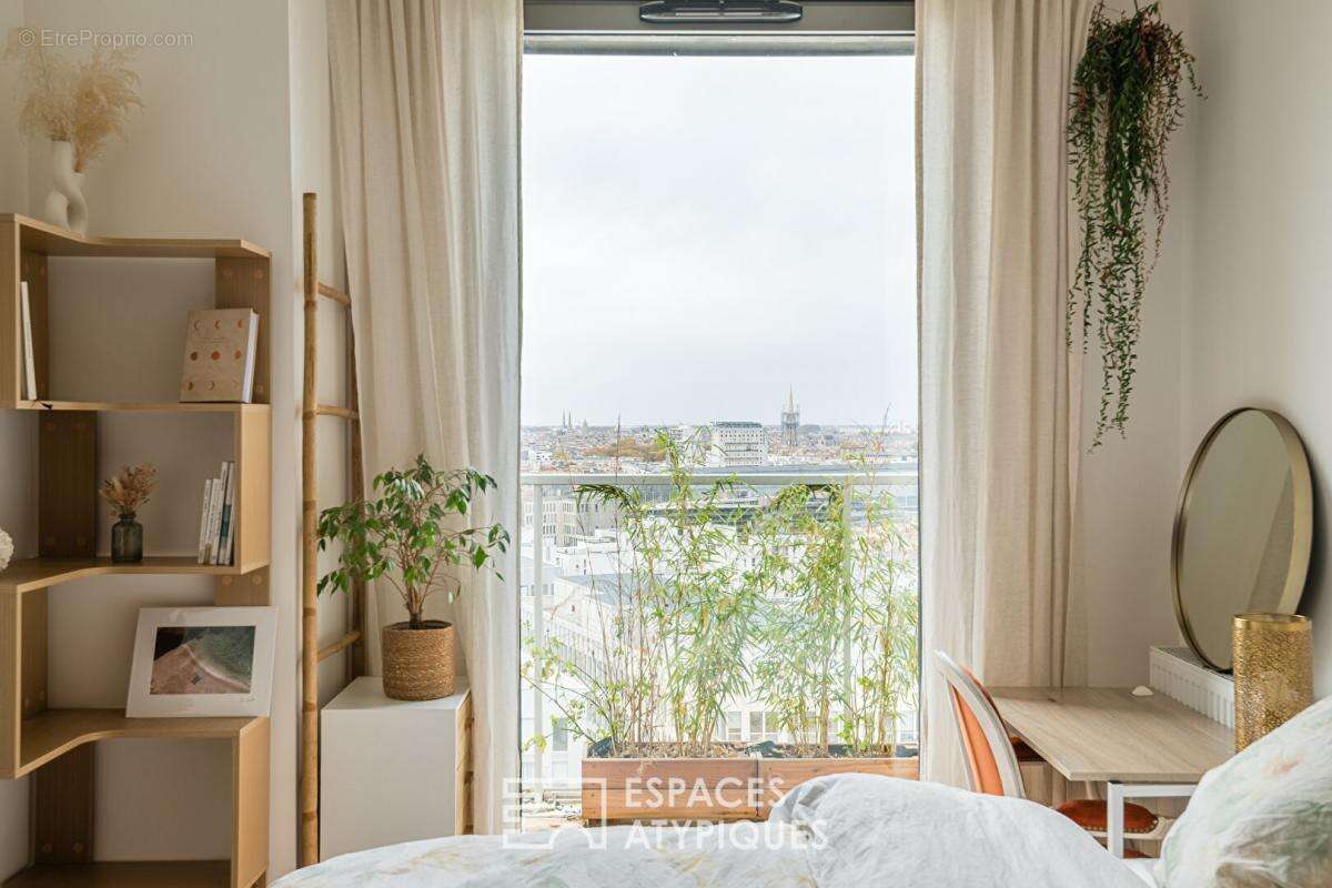 Appartement à BORDEAUX