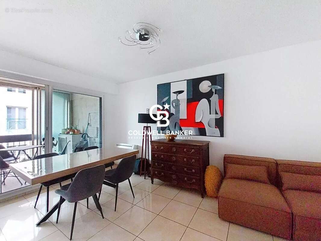 Appartement à SAINT-RAPHAEL