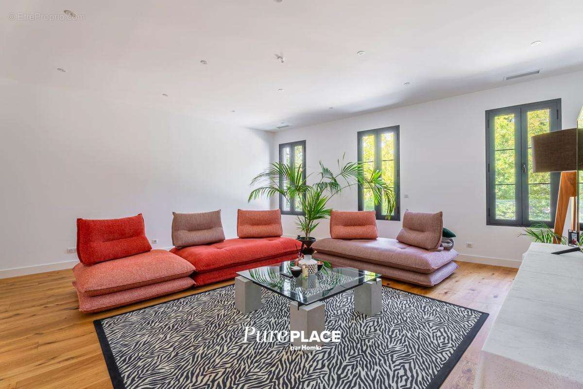 Villa contemporaine de 220 m2 à Bordeaux - photo 2