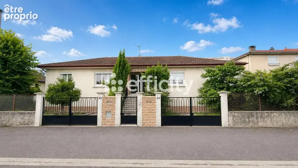 Maison à VAULX-EN-VELIN