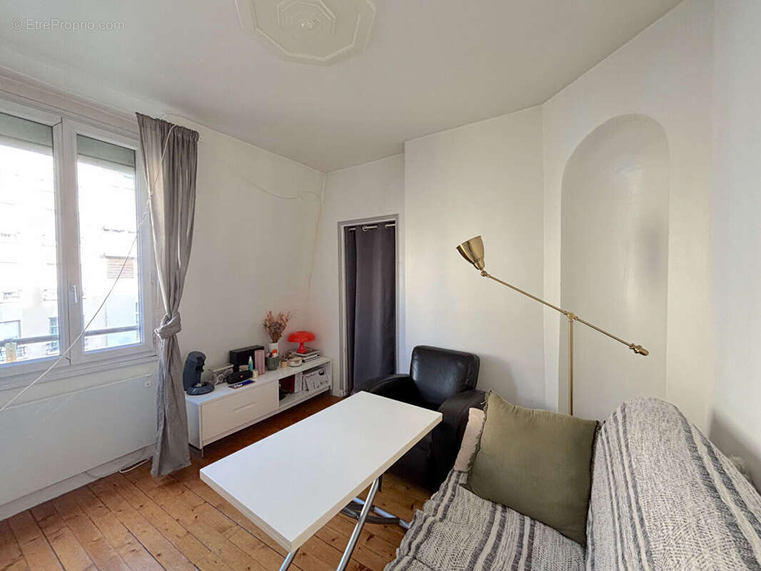 Appartement à PARIS-12E