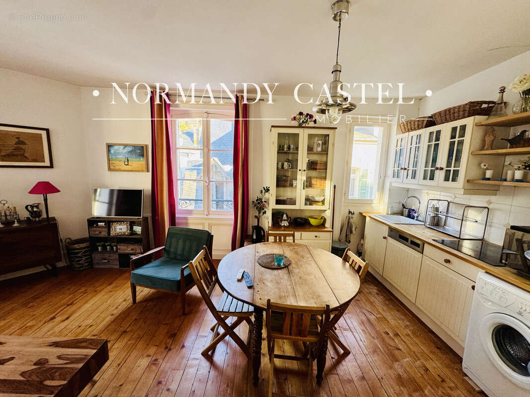 Appartement à TROUVILLE-SUR-MER