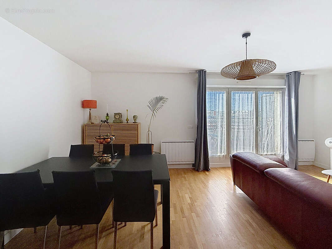 Appartement à LE PLESSIS-ROBINSON