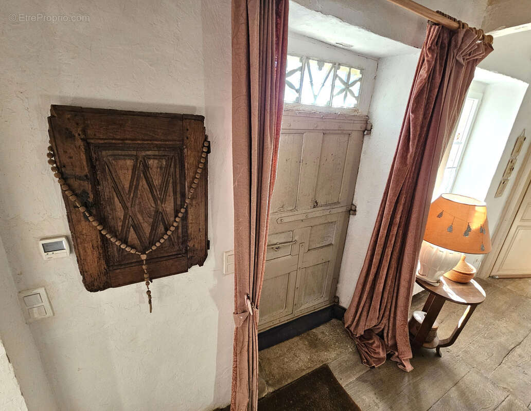 Maison à LA SALVETAT-PEYRALES