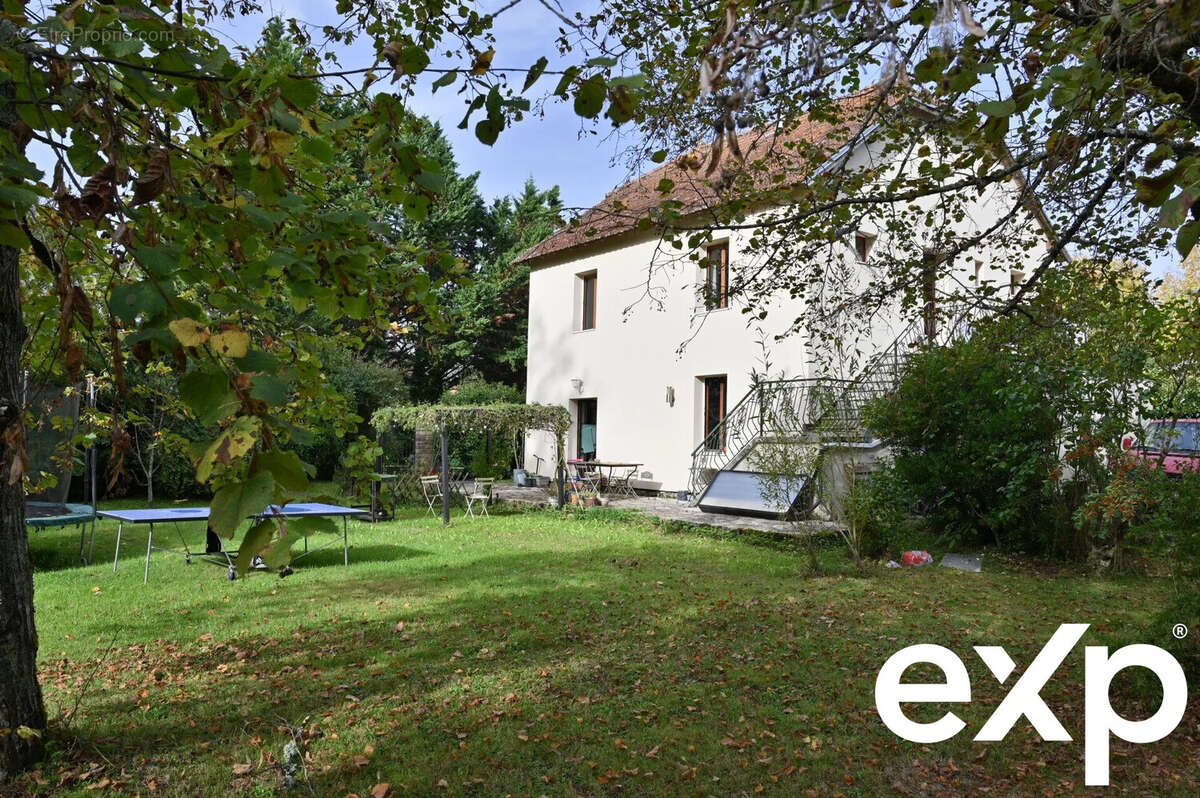 Maison à BAGAT-EN-QUERCY