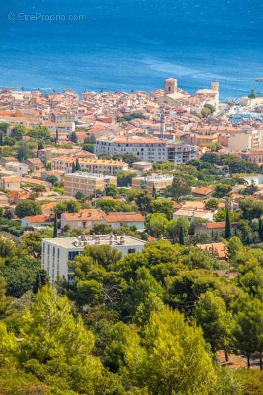 Terrain à LA CIOTAT
