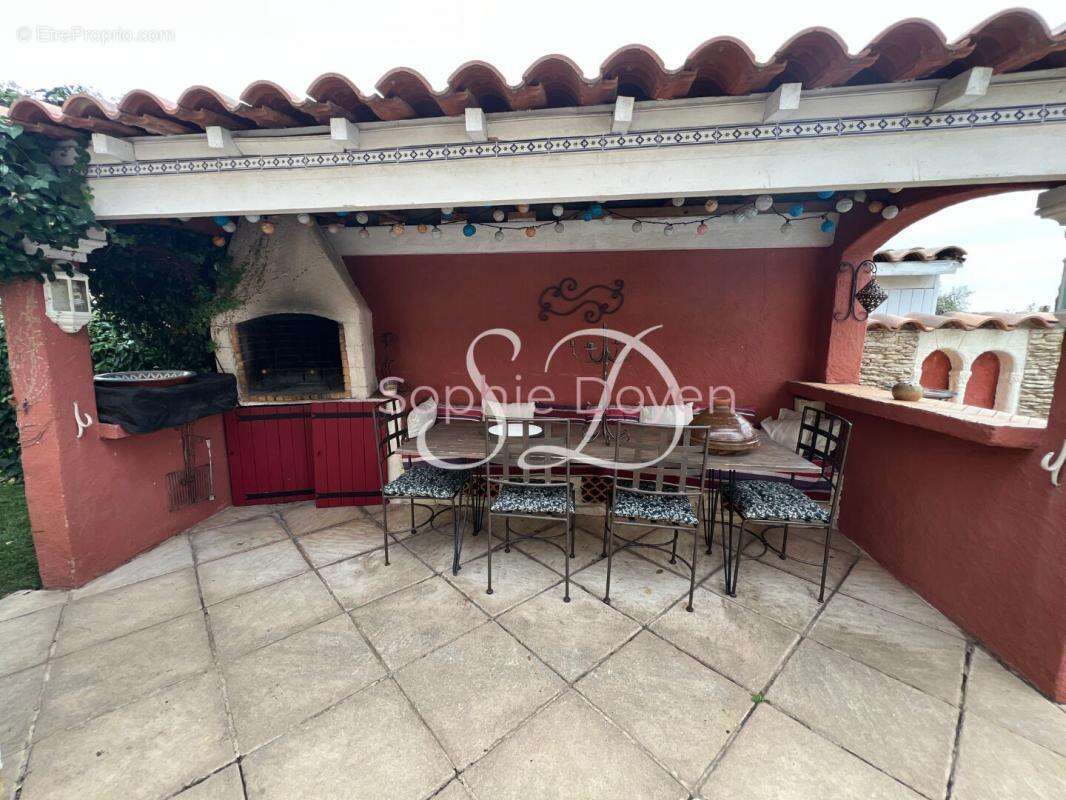 Maison à SAINT-JEAN-LASSEILLE