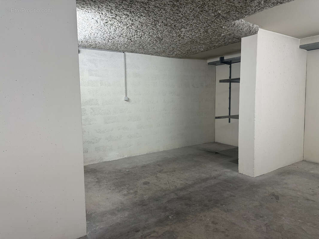 Parking à MARSEILLE-6E