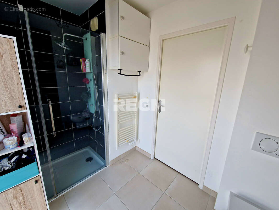 Appartement à FLEURY-SUR-ORNE