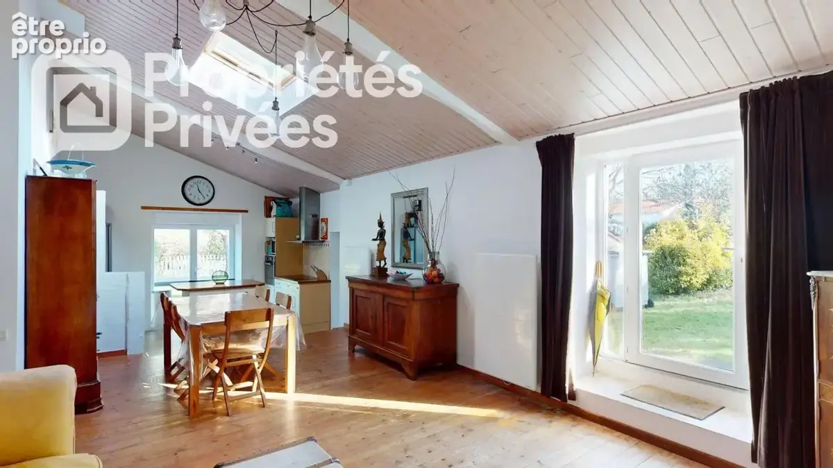 Maison Poiroux.Vente à termes libre d'occupation. 6 pièce(s) 115 m2 - photo 4