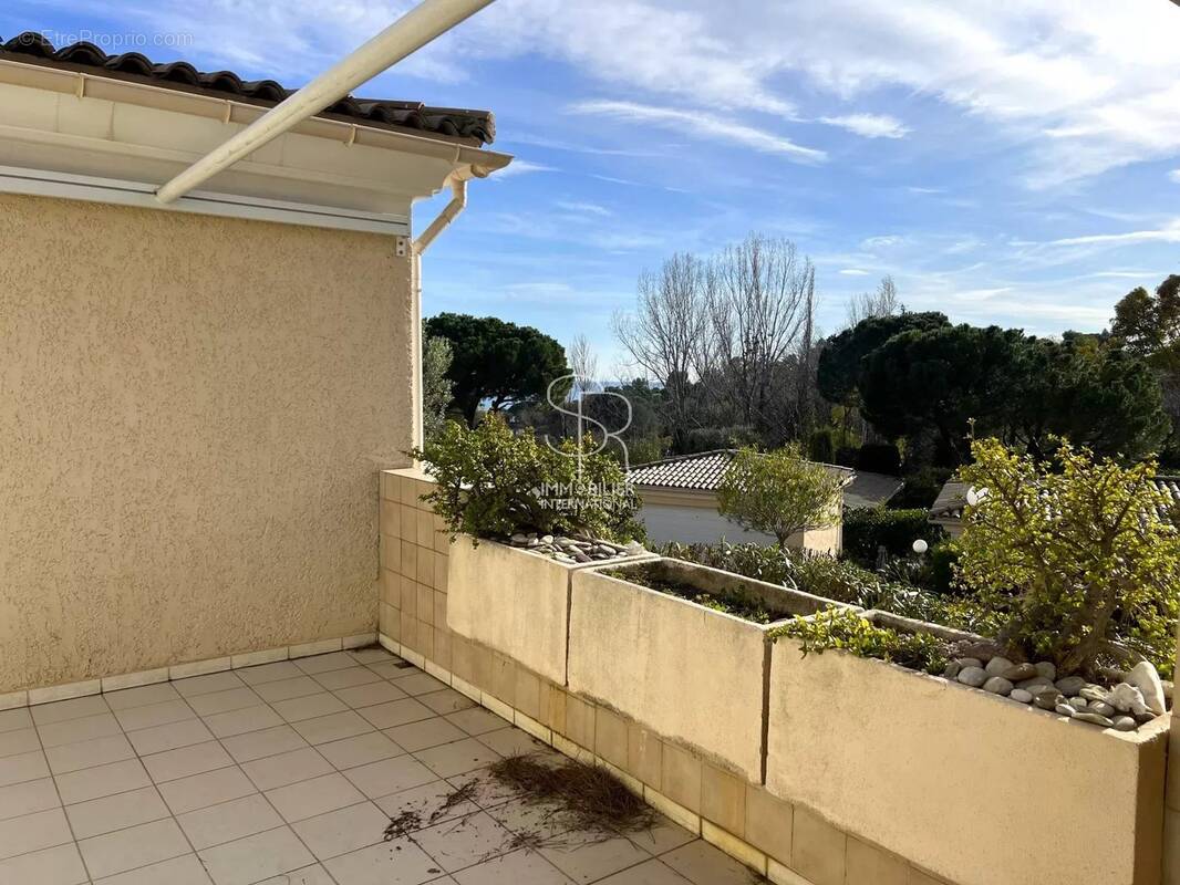 Maison à VILLENEUVE-LOUBET