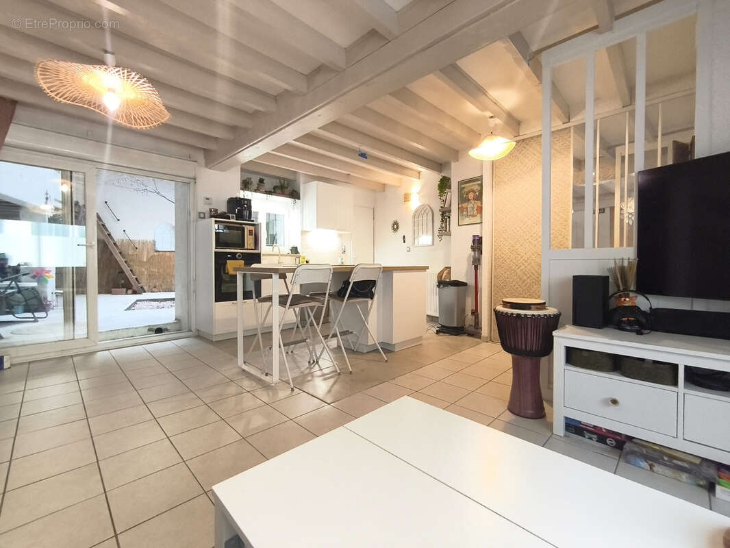 Appartement à BOURG-DE-PEAGE