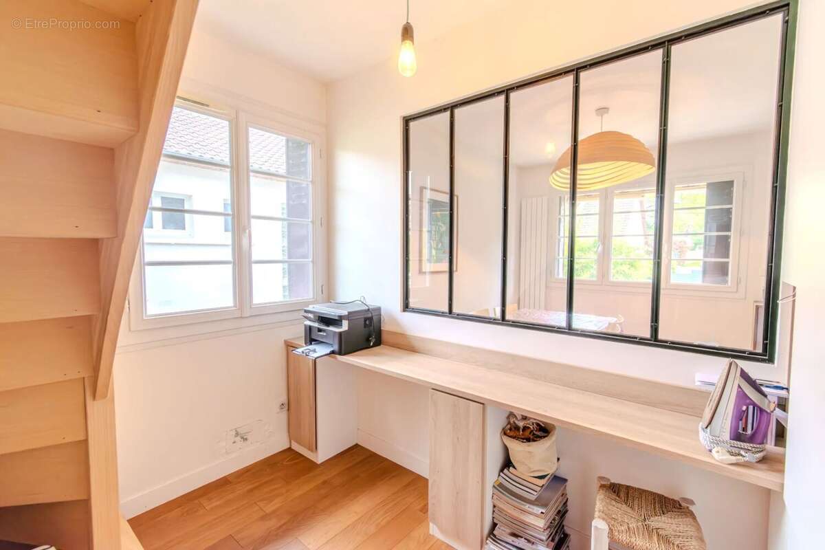 Maison à MONTMORENCY