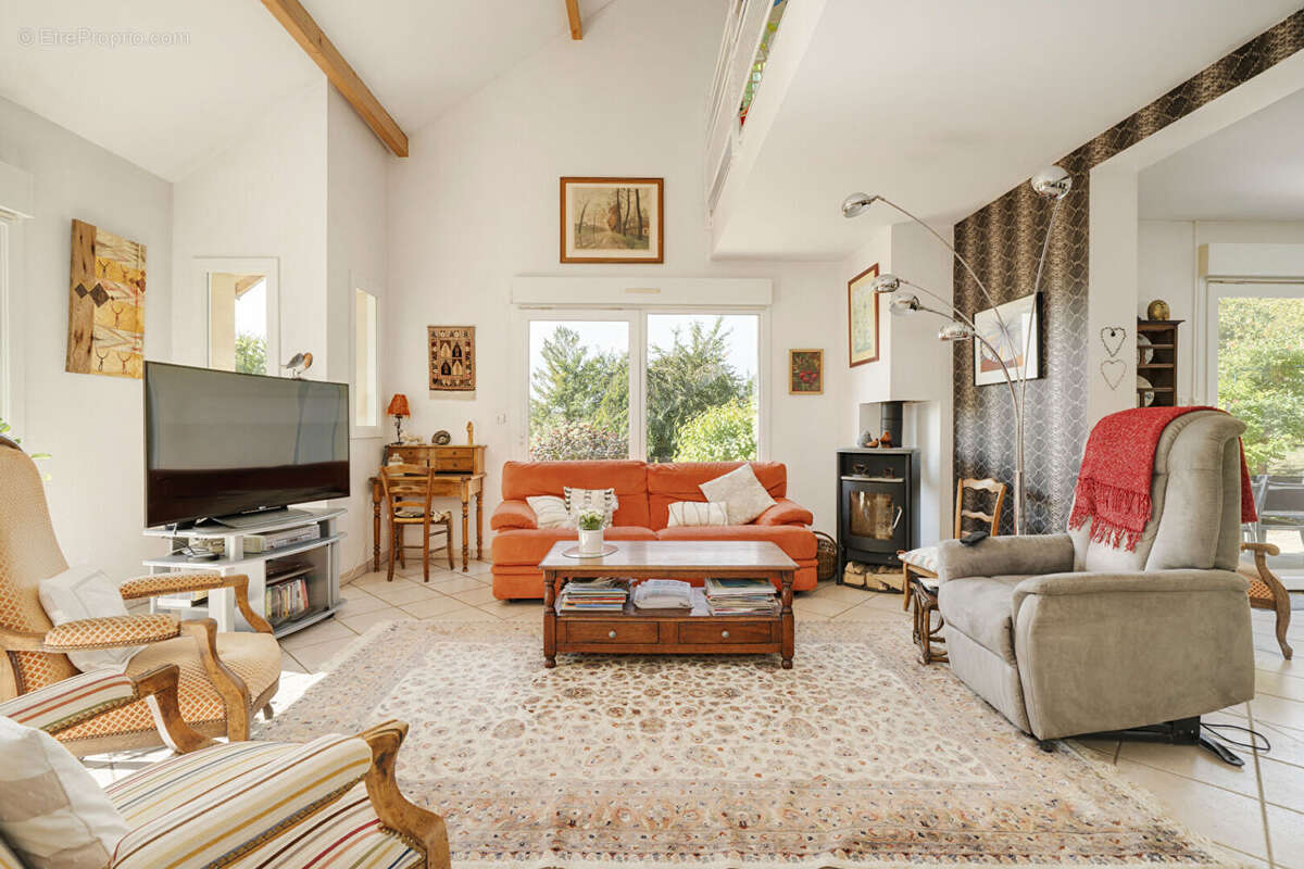 Maison à BOUXIERES-AUX-DAMES