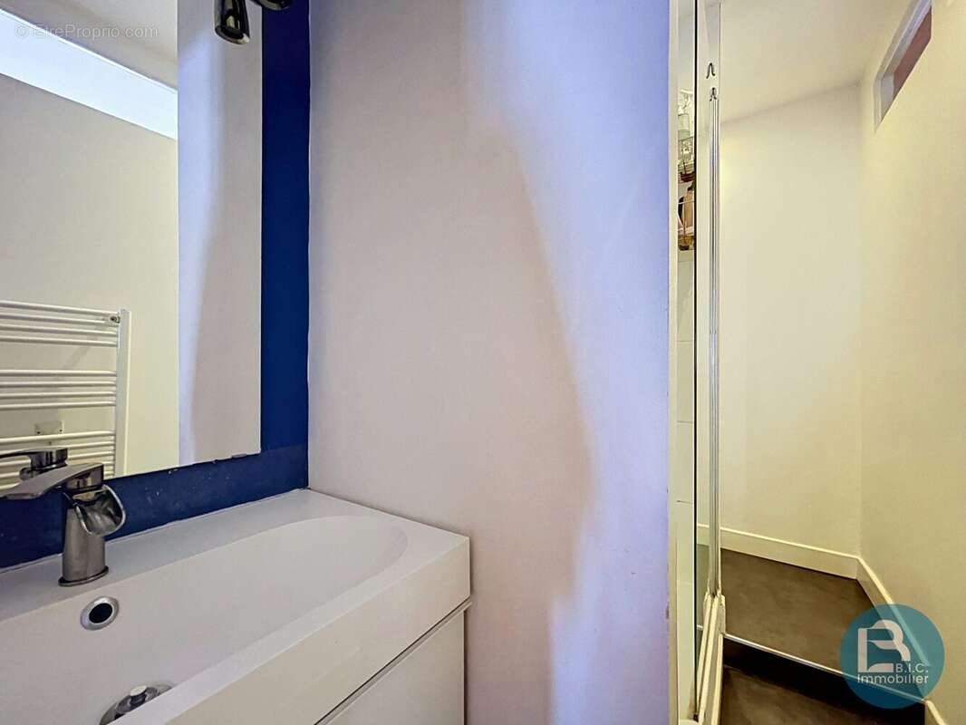 Appartement à LYON-6E