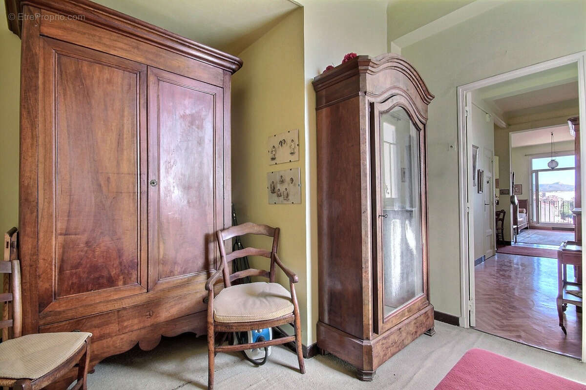 Appartement à MARSEILLE-6E