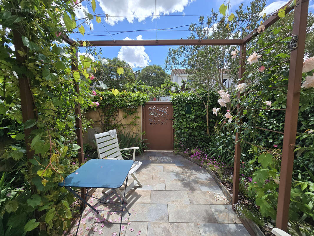 Maison à PRADES-LE-LEZ