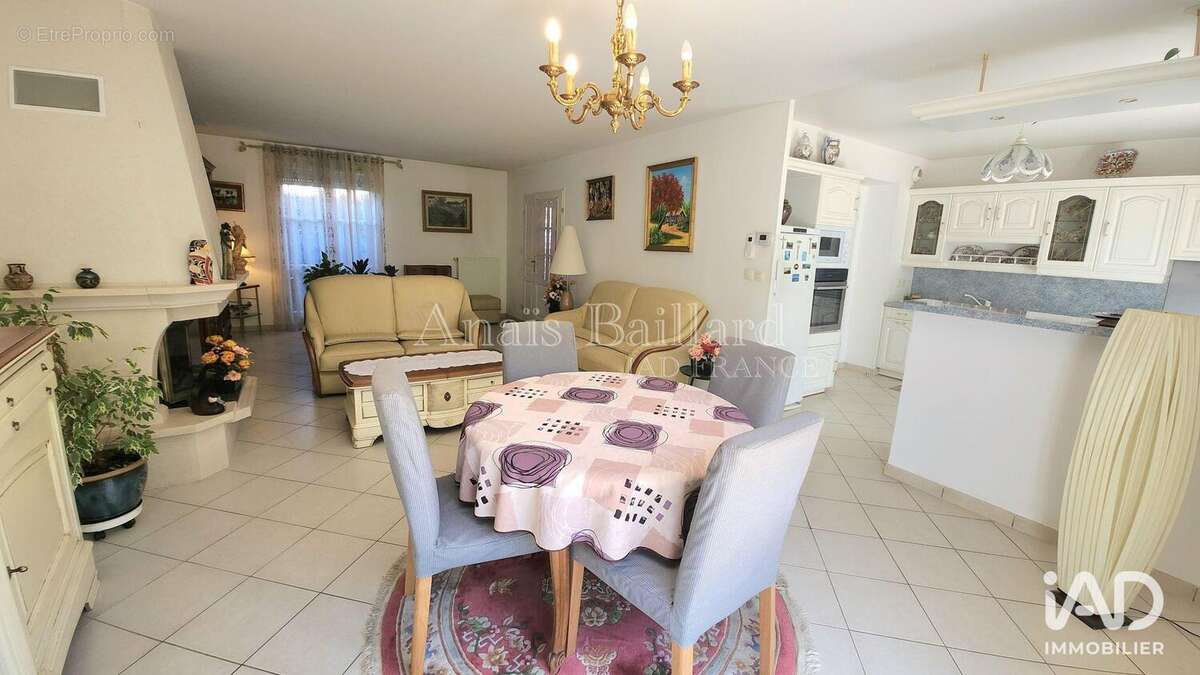 Photo 4 - Maison à CESSON