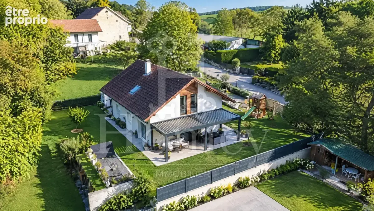 MAISON CONTEMPORAINE (2014) - 147m2 - 4 Chambres - Terrain 1400m2 sans Vis-à-Vis - Dalle Piscine Prête - Pergo - photo 2