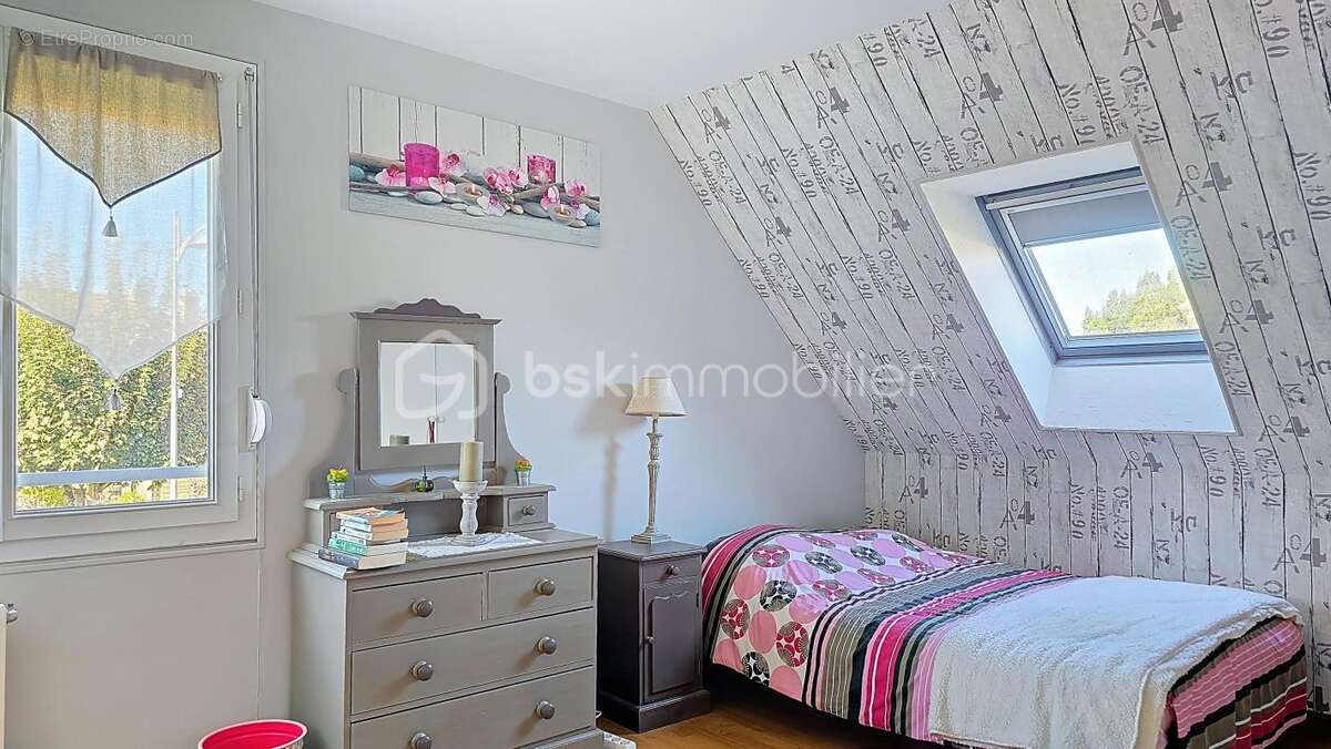 Maison à BRIE-COMTE-ROBERT