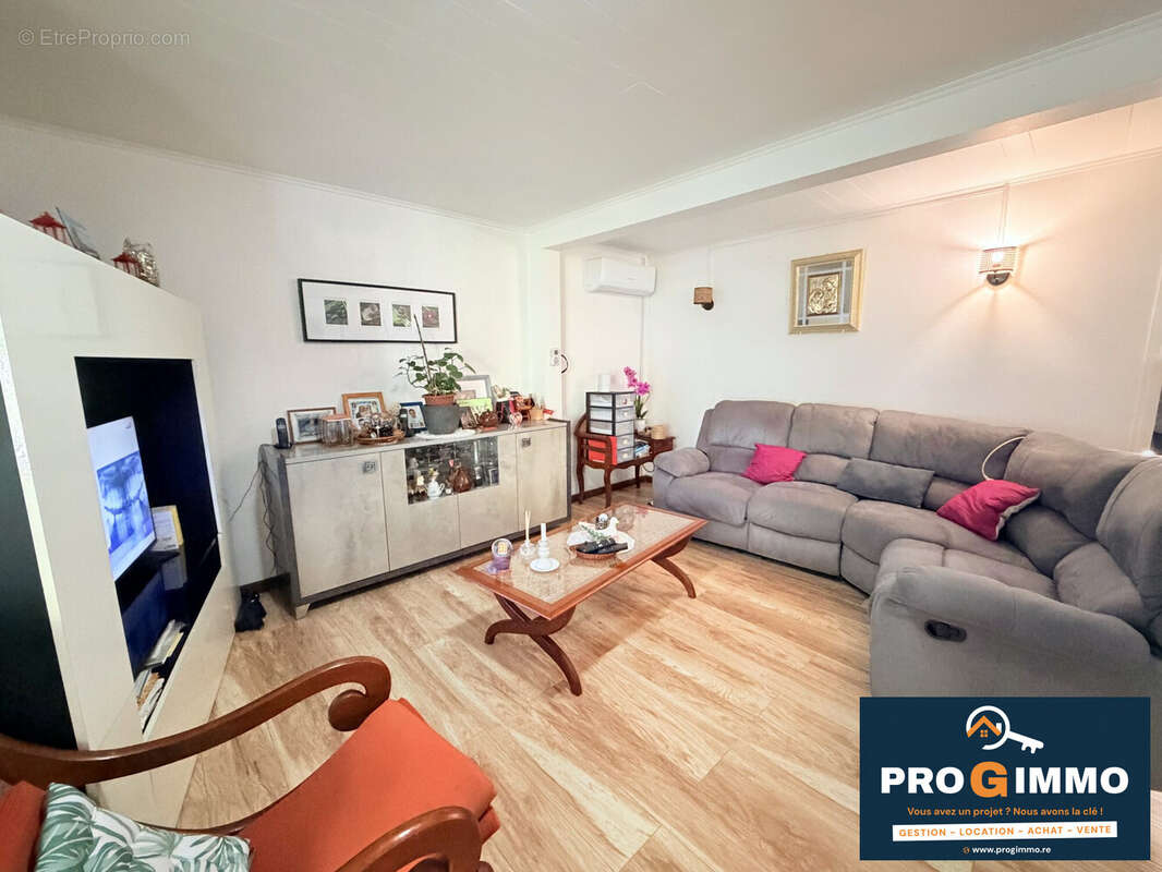 Maison 95 m² à Saint-Louis  - photo 3
