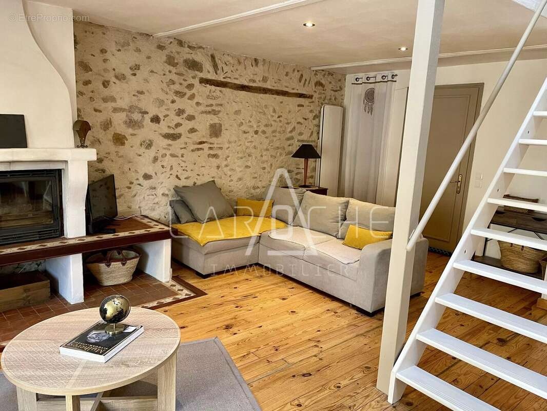 Appartement t3 mezzanine - photo 2
