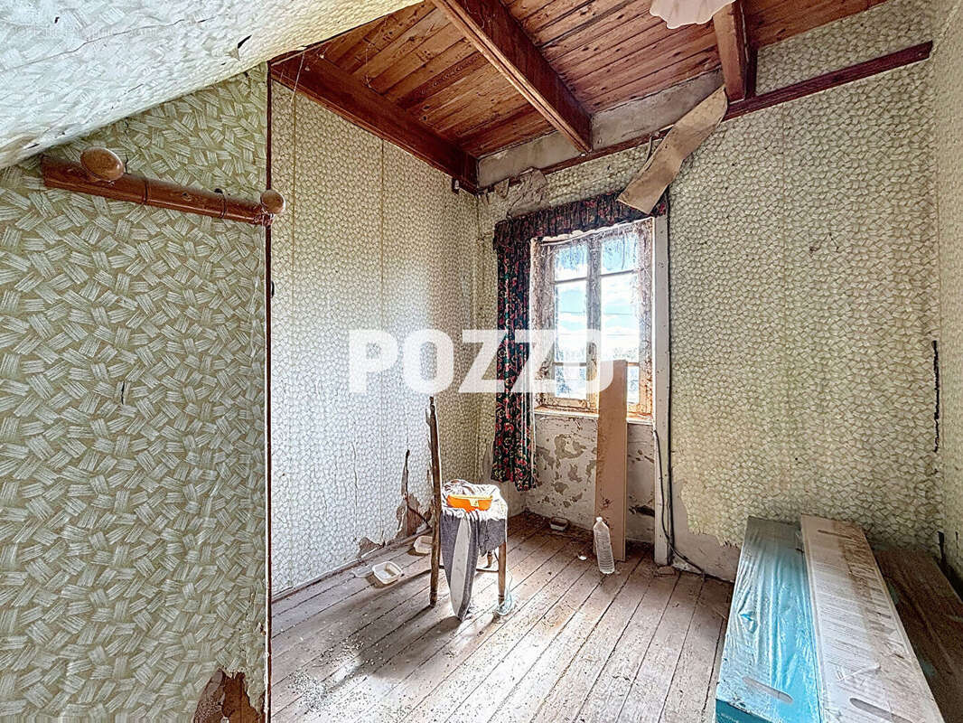 Maison à SAINT-JEAN-DES-CHAMPS