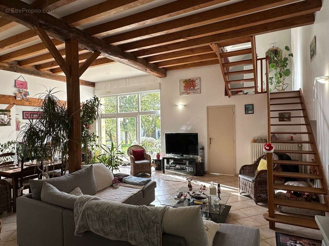 Maison à CHASSIGNOLLES