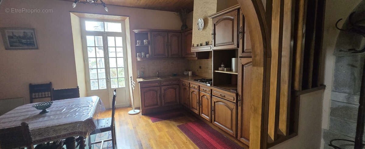 Maison à MONCEAUX-SUR-DORDOGNE