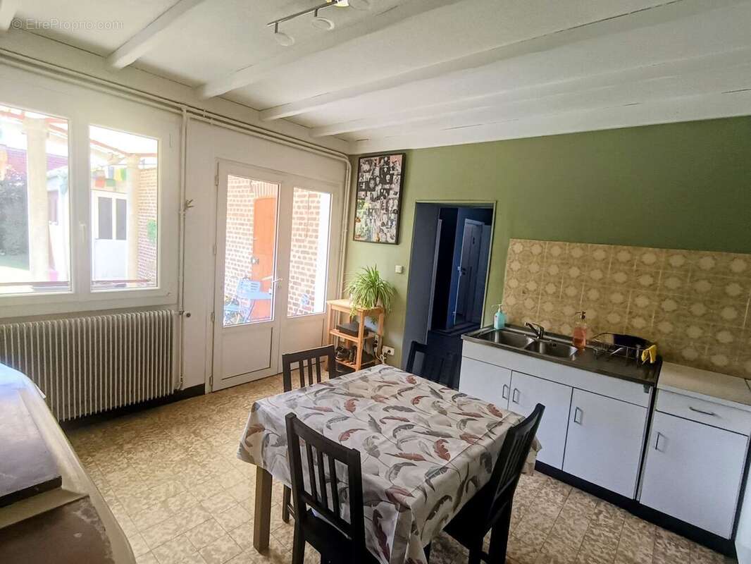 Maison 117 m² à Croisilles  - photo 4