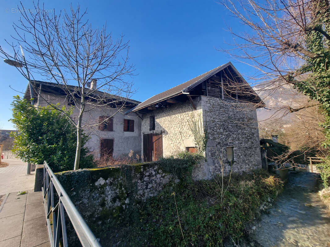 Maison à BERNIN