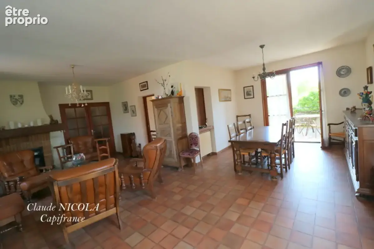 Maison à vendre 7 pièces BOURG DE PEAGE (26) - photo 7