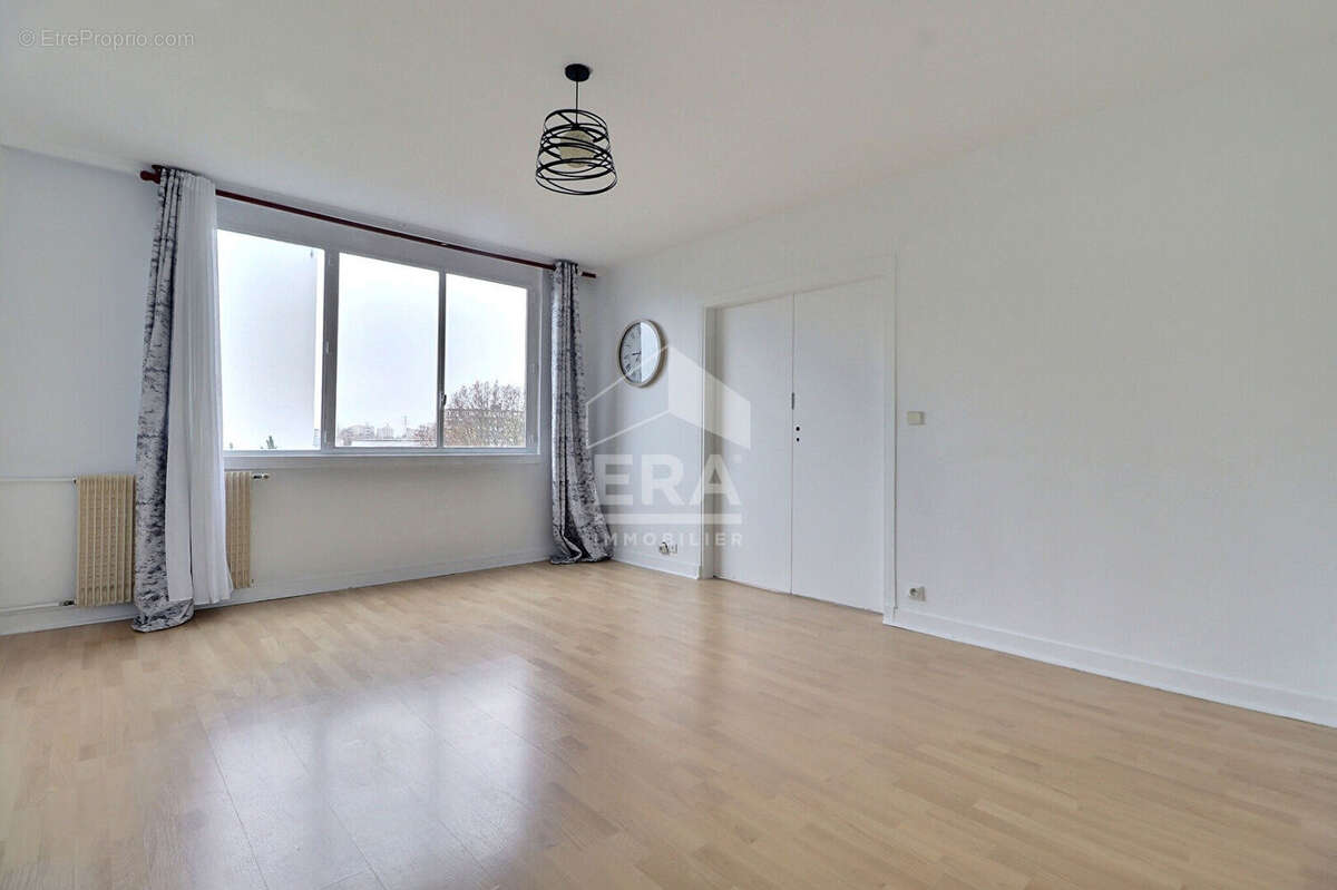 Appartement à SAINT-DENIS